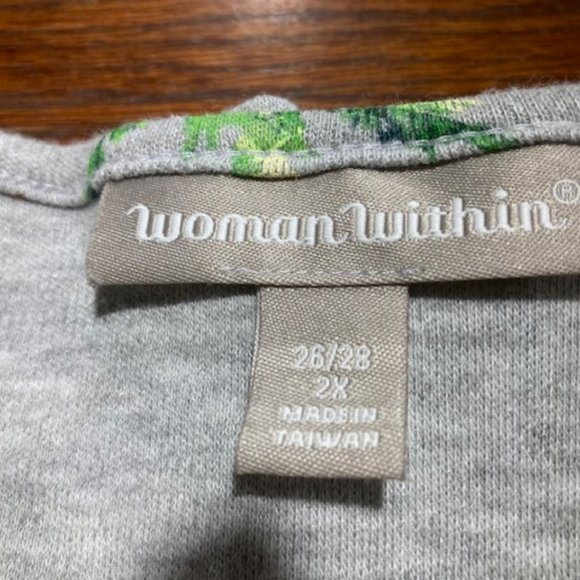Woman Within S/S Gray Palm Tree Top 2X - Picture 5 of 6